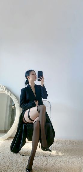 豪乳老师小说_720日韩免费观看