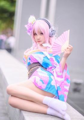有钱男与贫穷女_BD韩语HD高清在线观看
