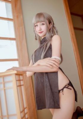 异国女人在巴黎免费观看完整版_HD在线视频观看
